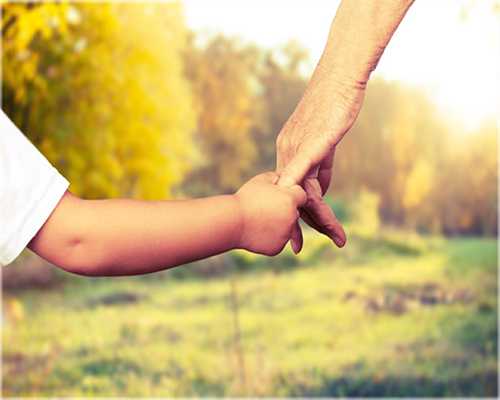 未婚试管生宝宝攻略：高龄借卵怀孕家庭现状